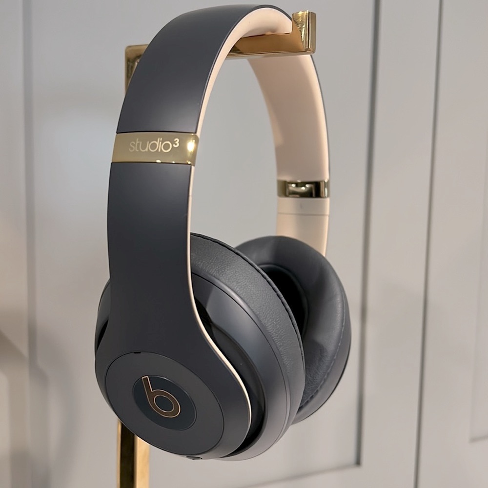 Beats studio 3 headphone